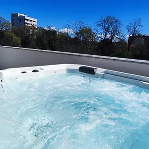 Miema With Jacuzzi Zadar